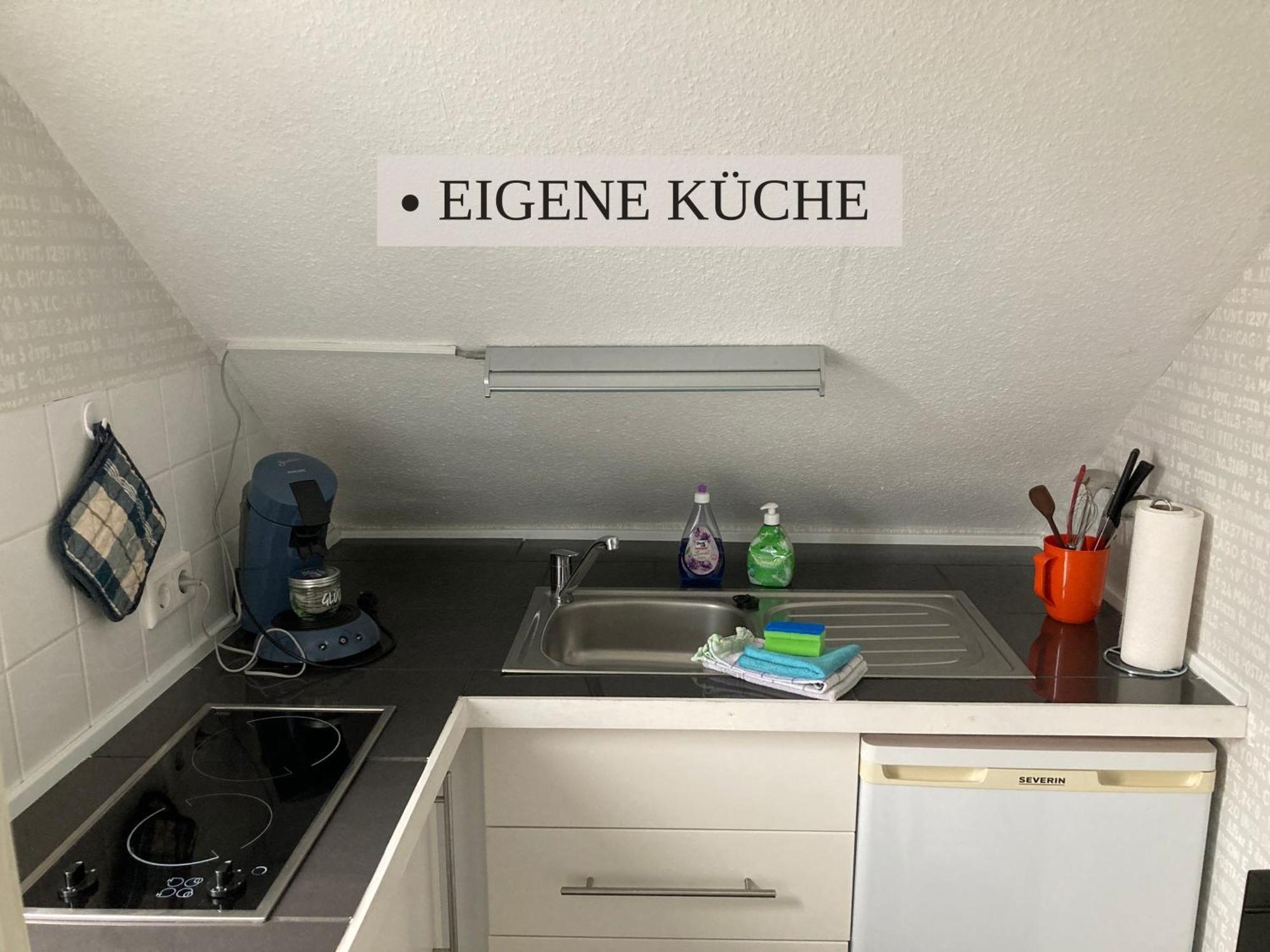 Haus Krabbe, Apartment 10, Naehe Bremerhaven, Fuer 1-2 Personen, 2 Schlafzimmer, Einzelbetten, Zweite Etage, Zentral Gelegen, Bis Zu 2 Hunden Kostenfrei Willkommen Времен Экстерьер фото